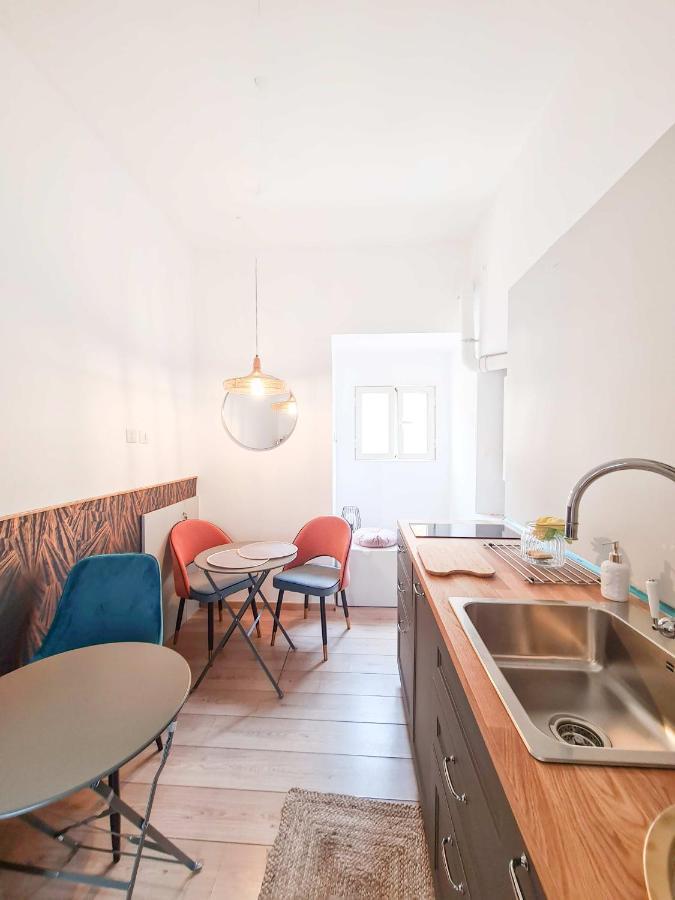 Via Vittoria Quattro Apartment Rome Bagian luar foto